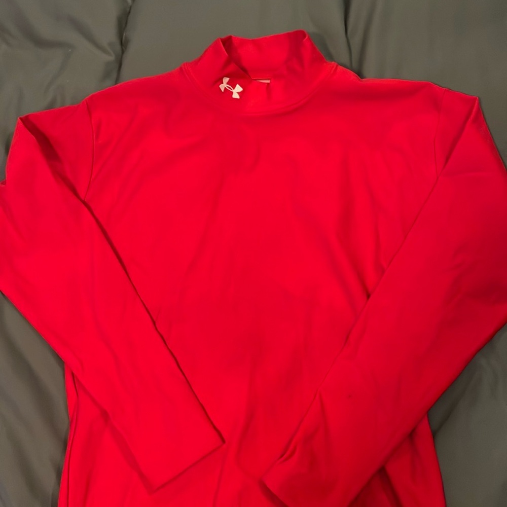 Under Armour men’s women’s cold gear mock turtleneck  XL red compression shirt.